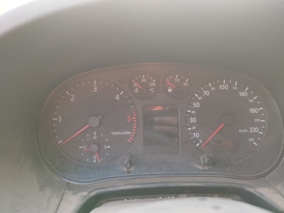 Продавам Ауди А3 1.9 110 На части