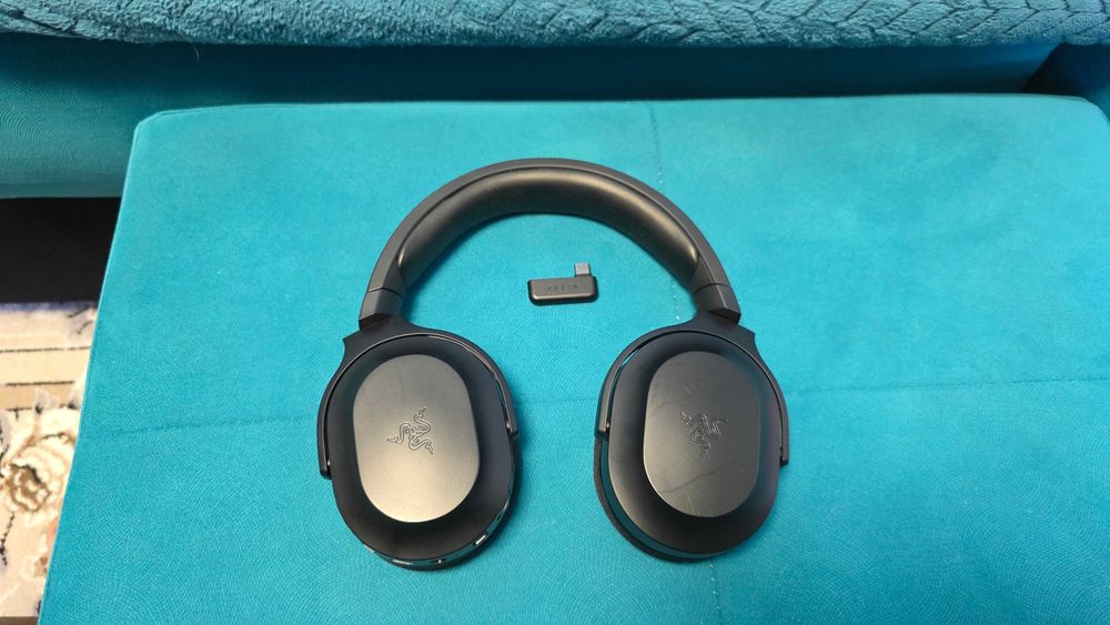 Vand Casti Razer Barracuda X