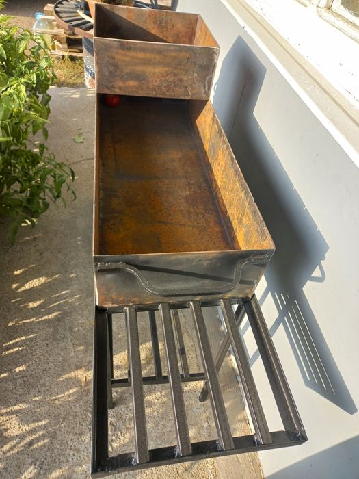 Мангал. Новый. Удобный.