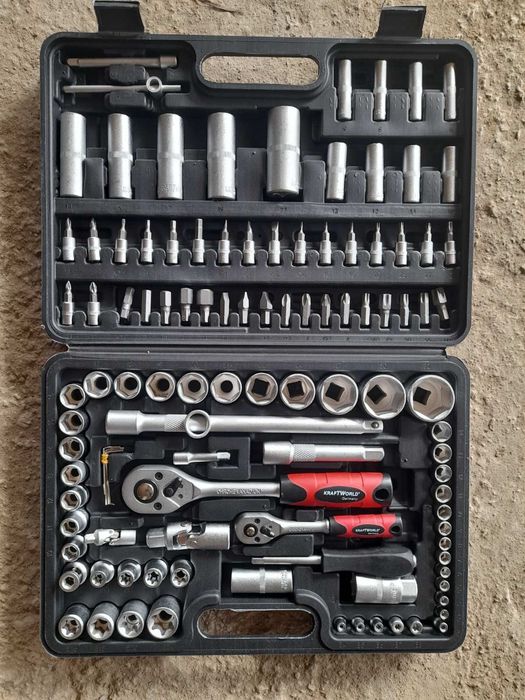 Комплект гедоре KraftWORLD 108части