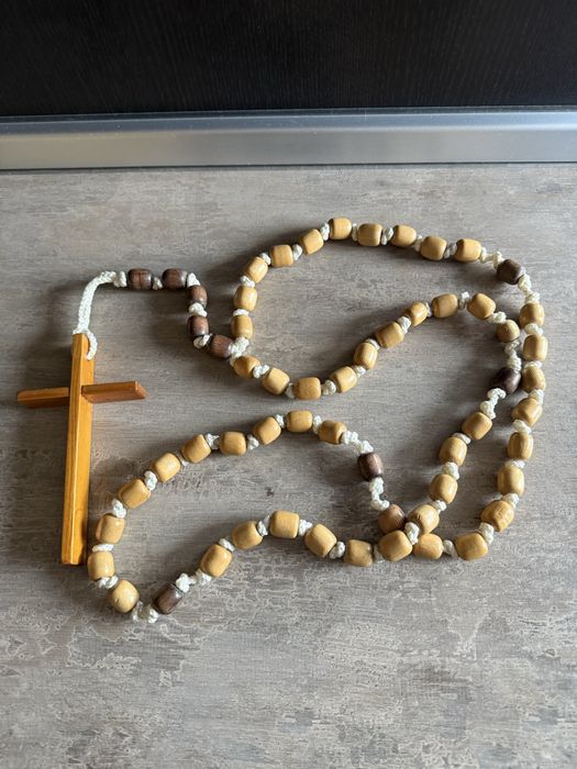 Rosary din lemn
