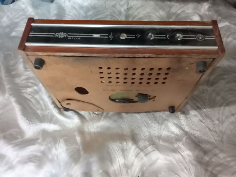 Детали проигрывателей и магнитофонов