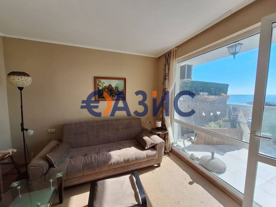 Продава се Тристаен апартамент в Поморие - 101 кв.м за 828 €/кв.м - Снимка #9