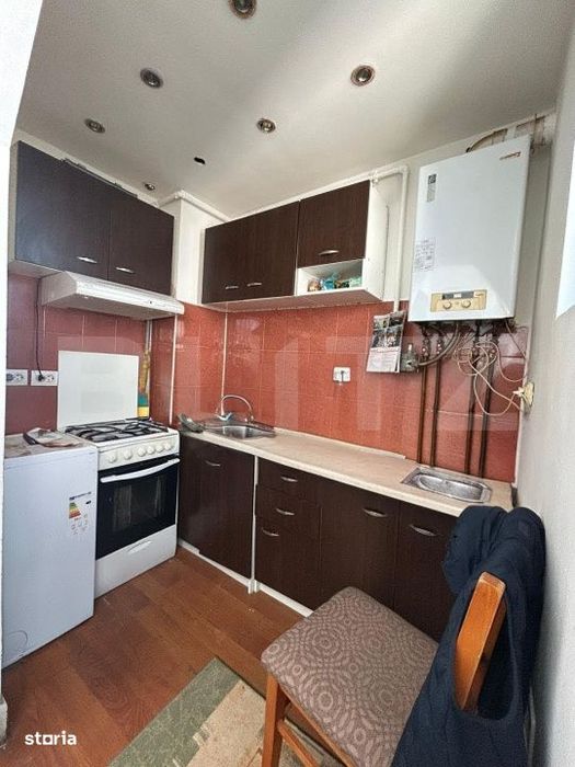 Garsoniera cocheta, complet mobilata, cu centrala proprie – zona Sta