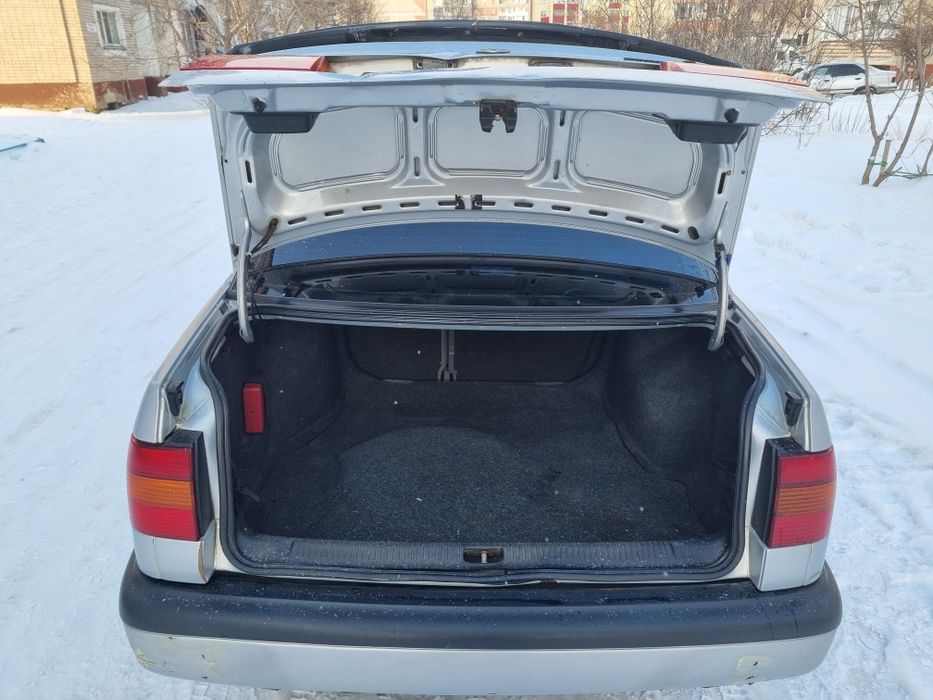 Продам Volkswagen Passat B4 1.8 Моно