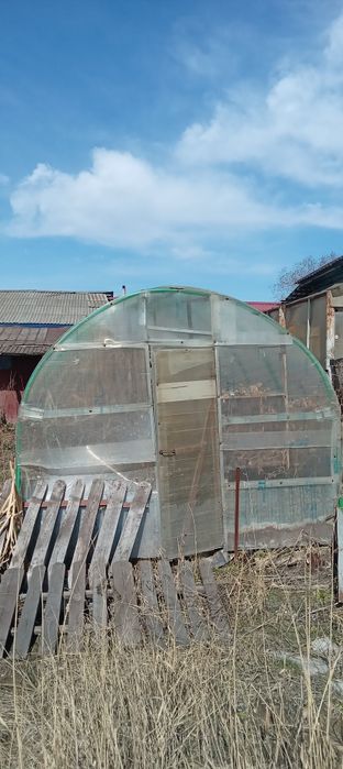 Продам теплицу большую