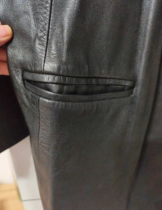 Scurta piele barbati