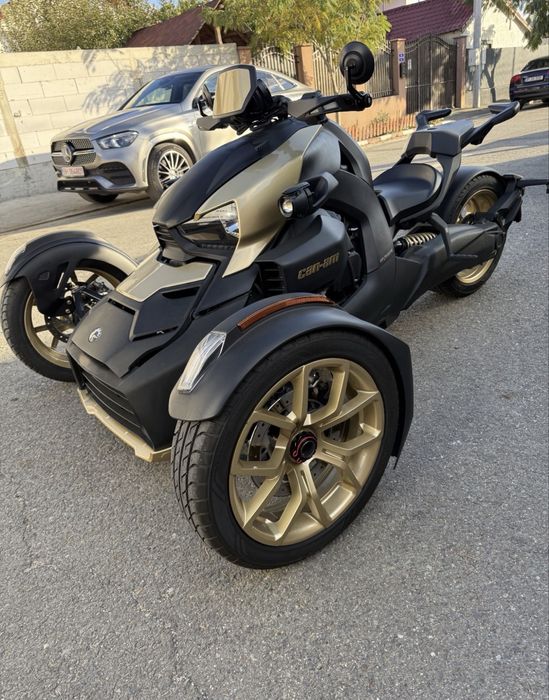 Bombardier Can Am Ryker 900 2024