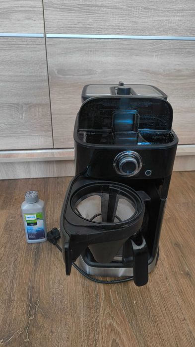 Cafetiera Philips Grind & Brew HD7769/00