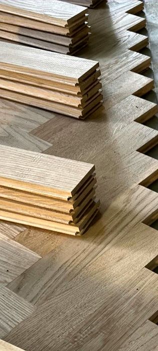 Parchet masiv stejar uscat la comnda