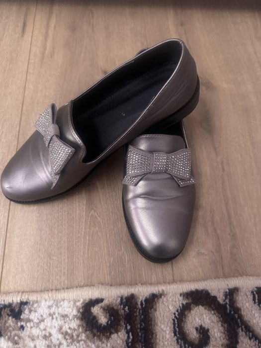 Pantofi elganti marimea 38