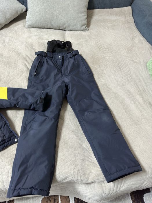 Продам лыжный костюм 10000