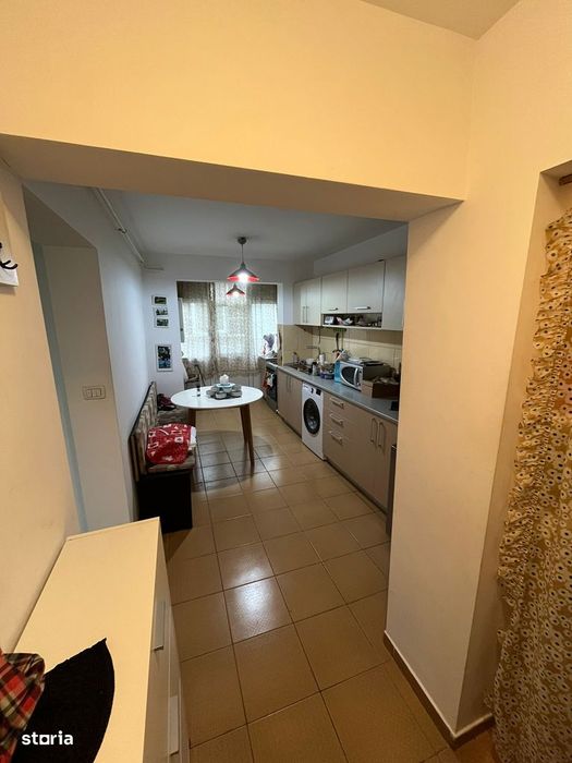 Apartament  3 camere -Zona Sud - 70 mp  - 78000 euro  negociabil