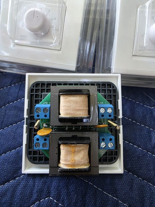QED Speaker Volume Control WM14 și Wm21