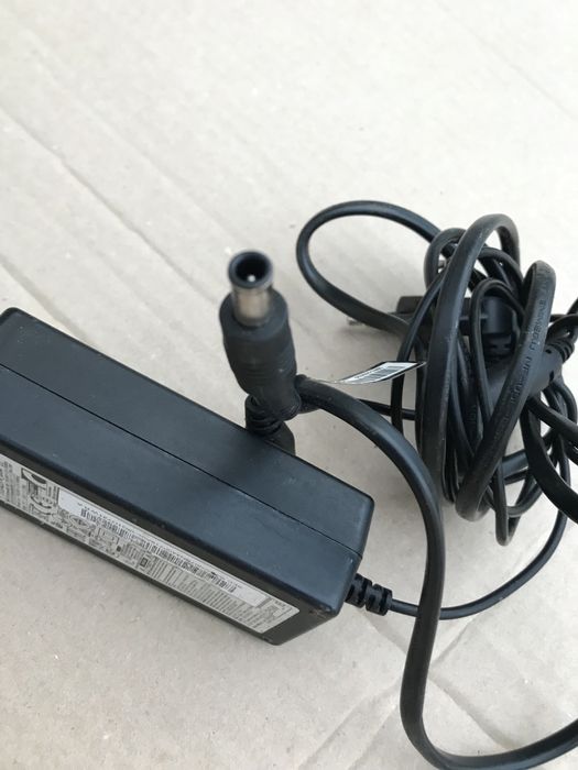 Incarcator laptop/monitor Samsung