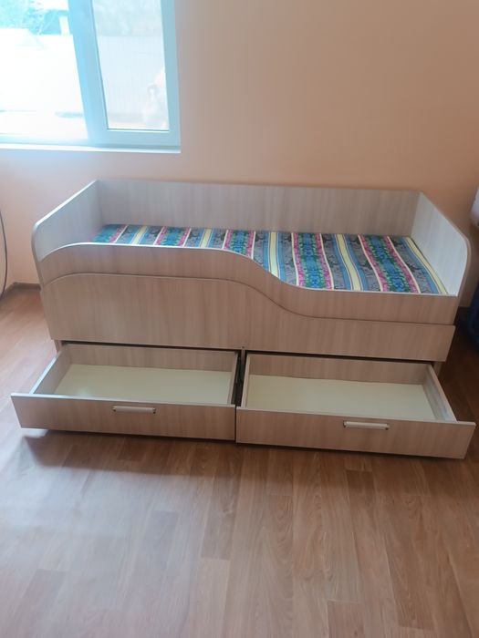 Детская двухместная кровать