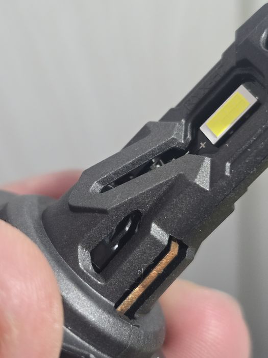 Becuri bec led h7 30 000 lumeni