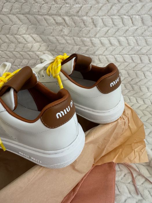 Дамски маратонки нови