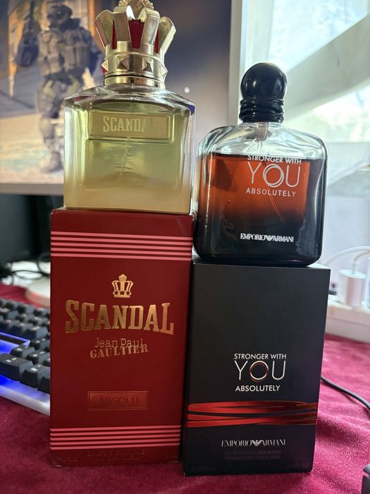 Vand aceste 2 parfumuri