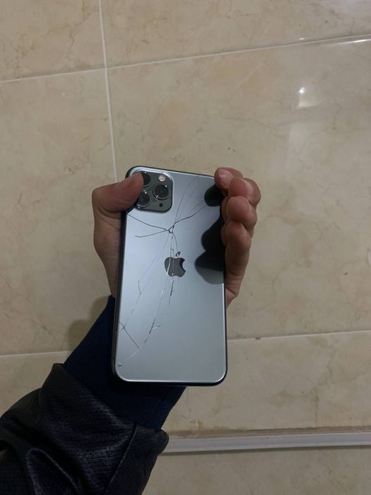 Iphone 11 pro 64 tali 69%