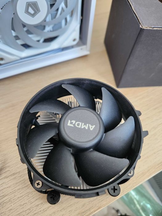 Боксов охладител АМ5 (използван по-малко от 100 часа)