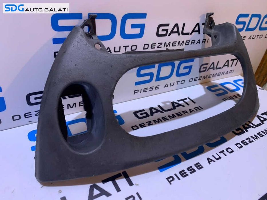 Rama Panou AC Clima Ceasuri Afisaj Display Bord Renault Scenic 1 1996 - 2003 Cod 47700432138