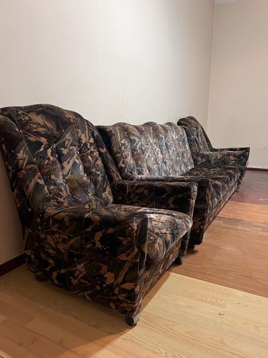 Диван и кресло