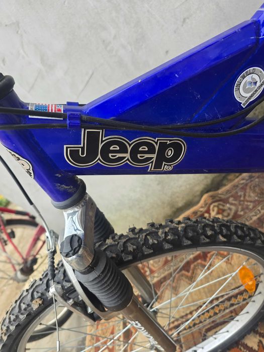 Se vinde bicicletă