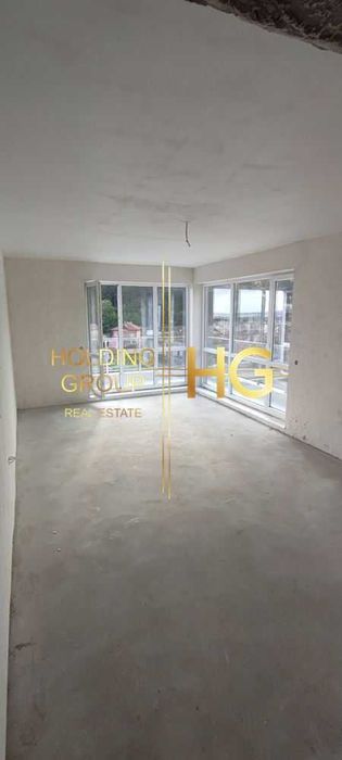 Продава се Тристаен апартамент в Варна, Аспарухово - 103 кв.м за 1457 €/кв.м - Снимка #1