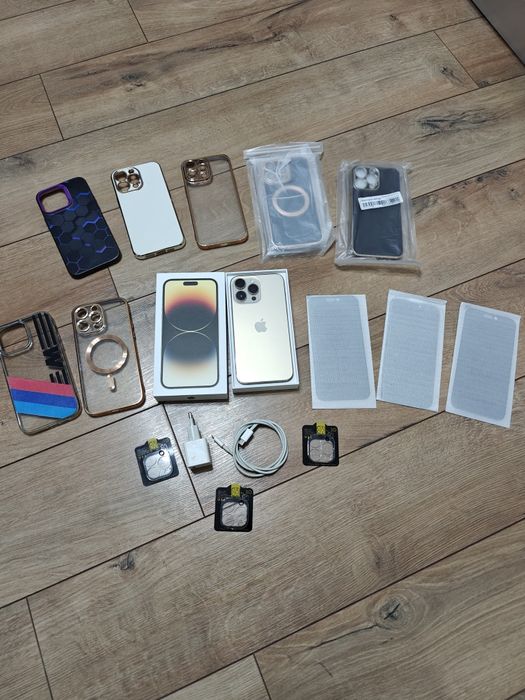 V/S iPhone 14 Pro Max - ca NOU