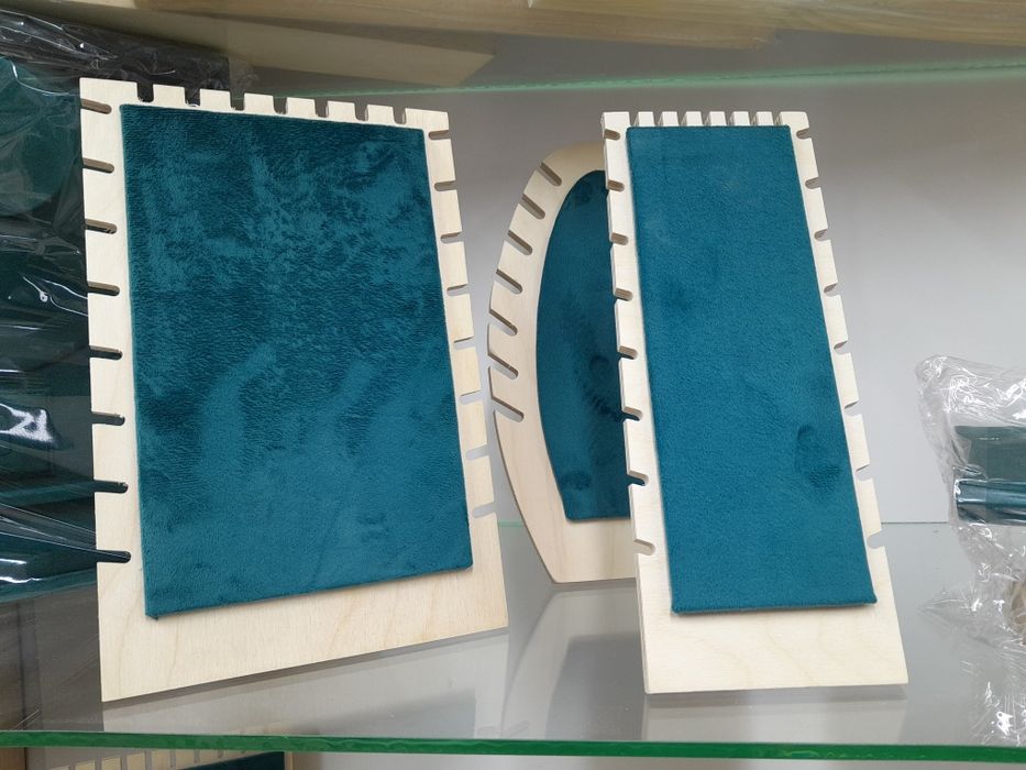 Подставки под украшения