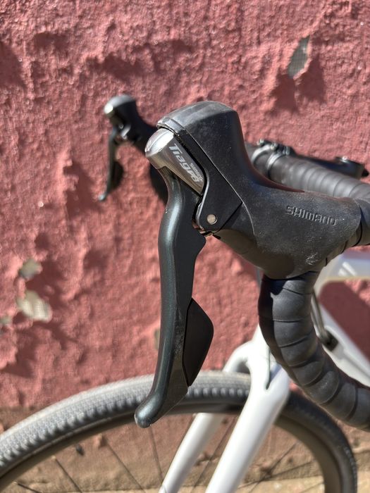 Bicicleta Gravel Cube Nuroad M 54cm
