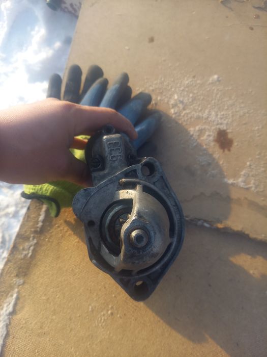 Продам Стартор ауди 80