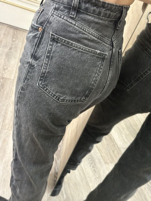 Джинсы мом 24-25 размер