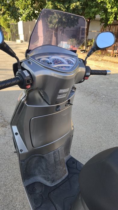 Kymco people s 200i