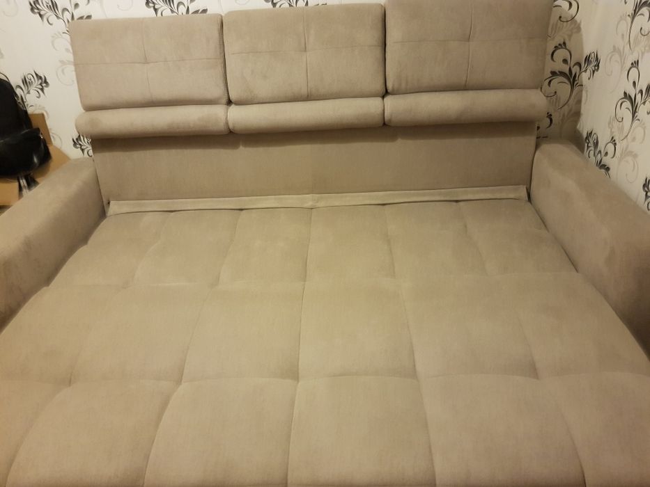 Продам диван + тумбу под тв