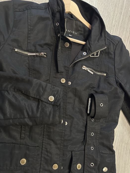 Яке Amisu 38 размер без забележки