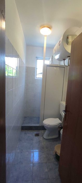 Дава се под наем Двустаен апартамент в Асеновград - 60 кв.м за 204 € - Снимка #2