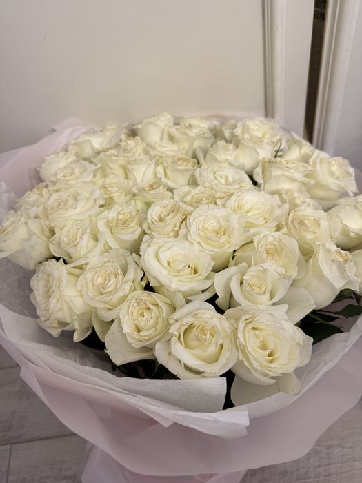 Продам букет из 51 белой розы