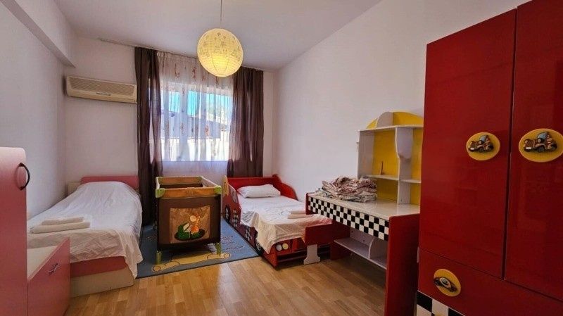 Продава се Къща в с. Извор, Област Бургас - 480 кв.м за 1250 €/кв.м - Снимка #3