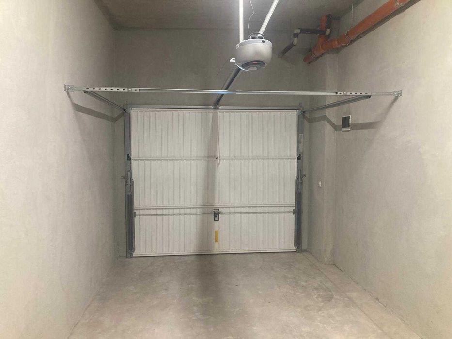 Дава се под наем Гараж / Паркомясто в София, Малинова долина - 18 кв.м за 85 € - Снимка #3