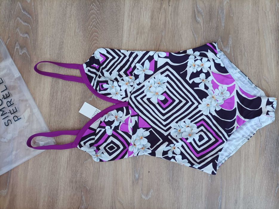 Нови цели бански