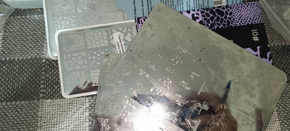Продам материалы для маникюра