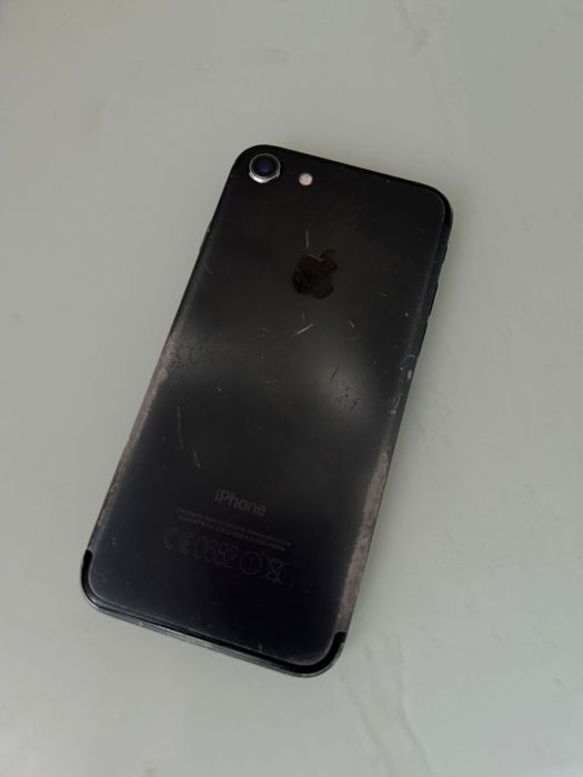 Айфон 7 (32) black