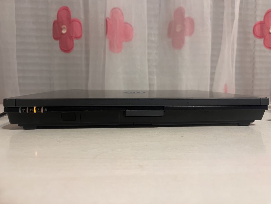 HP COMPAQ 4400 Notebook PC Преносим компютър - Лаптоп