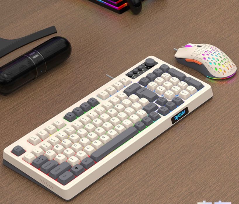 Продам за пол цены! Мышка в подарок