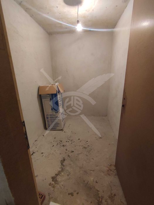 Продава се Двустаен апартамент в Бургас, Меден рудник - зона А - 61 кв.м за 1197 €/кв.м - Снимка #1