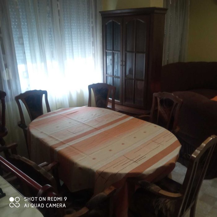 Дава се под наем Многостаен апартамент в Ямбол, Център - 120 кв.м за 408 € - Снимка #3