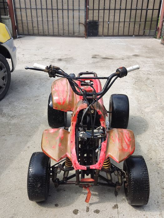 Vând sau schimb cu cross de 125, cititi descrierea