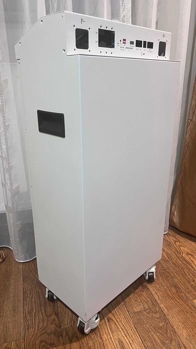 Carcasa verticala  premium  48 V/51.2V  LifePo4 stocare nergeie solara